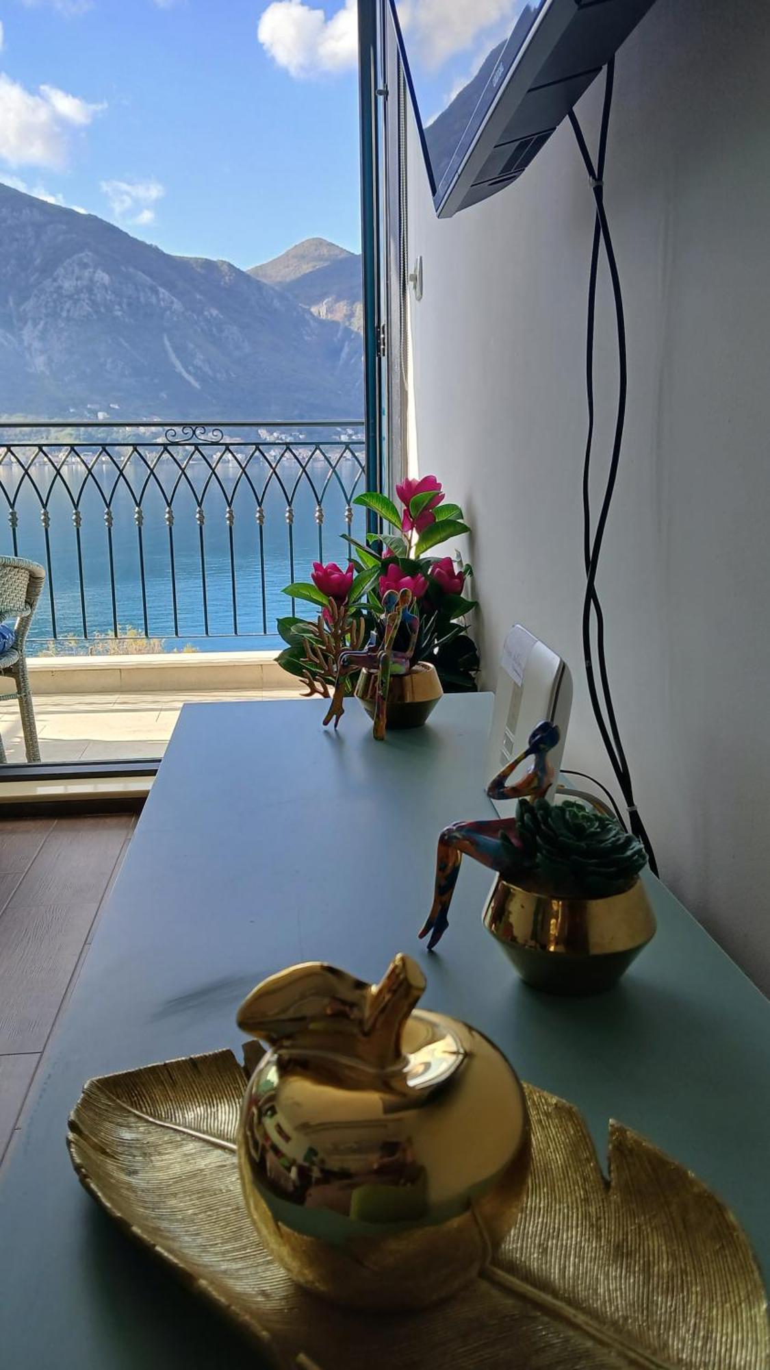 Apartment Funny Kotor Ngoại thất bức ảnh